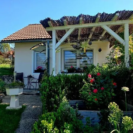 Kaerntnergmiat Vakantiehuis *